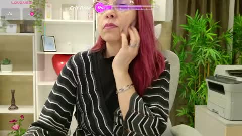 dirty_mature online show from May 10, 7:32 am