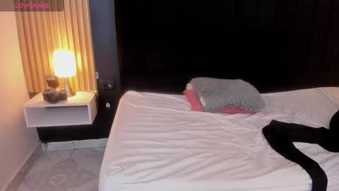 Soffie online show from March 15, 7:49 pm