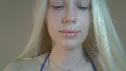 DitaMilton online show from May 18, 7:53 pm