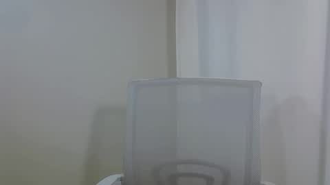 DitaMilton online show from November 23, 8:32 pm