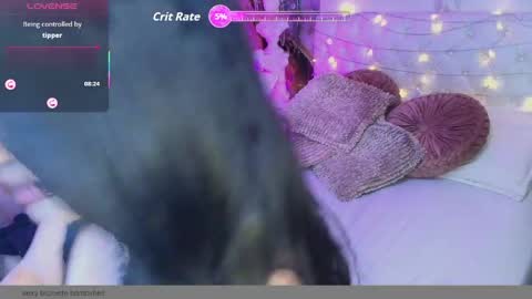 ditta_von_teesee_ online show from April 29, 8:06 am