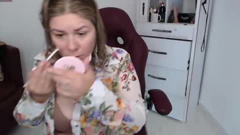 Diva online show from February 25, 10:31 pm