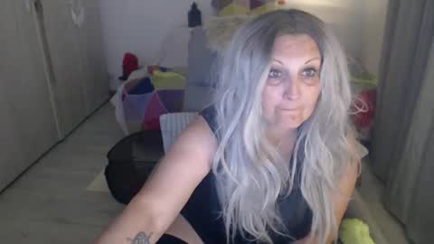 Alexxa online show from May 11, 12:57 am