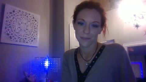 Snapshot of dixieglam chatting on February 22, 9:34 am dixieglam online show from February 22, 9:34 am