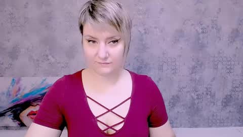 djullia online show from December 9, 6:02 am