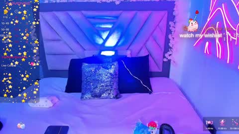 DogirlyWoof online show from January 2, 4:41 am