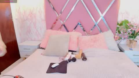 Dolce Pearl online show from May 13, 3:34 am
