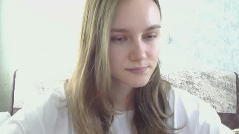 dolcezza_ online show from May 22, 12:03 pm