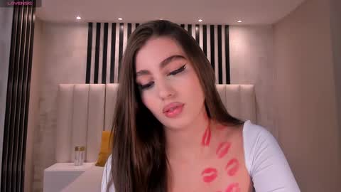 Snapshot of dolcieelliot chatting on February 12, 5:58 pm Dolcie online show from February 12, 5:58 pm