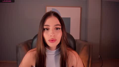 Snapshot of dolcieelliot chatting on January 3, 12:19 pm Dolcie online show from January 3, 12:19 pm