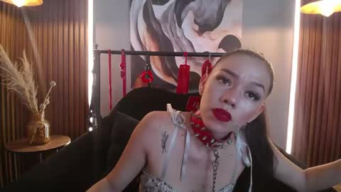 doll4anall online show from April 30, 8:57 pm