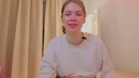 Ann online show from March 24, 8:25 pm