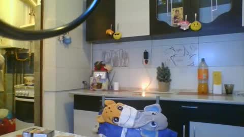 Snapshot of doll_stylish_ chatting on February 1, 9:08 pm dol online show from February 1, 9:08 pm