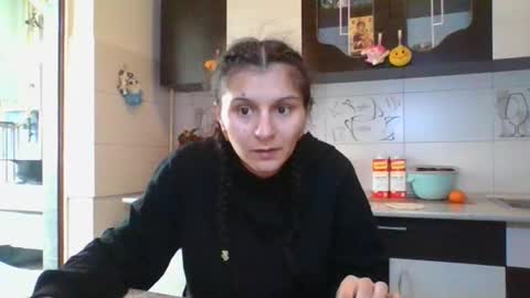 Snapshot of doll_stylish_ chatting on February 11, 1:51 pm dol online show from February 11, 1:51 pm