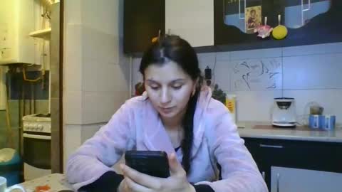Snapshot of doll_stylish_ chatting on February 5, 10:01 pm dol online show from February 5, 10:01 pm