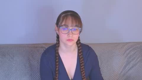 Tessa online show from May 13, 8:31 am