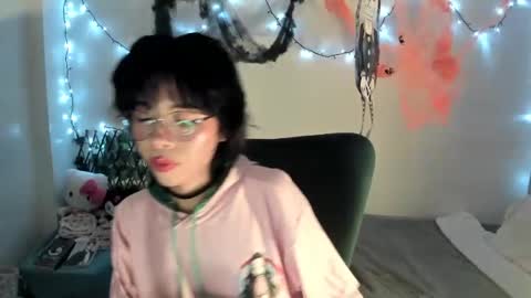 mina online show from October 12, 2:14 am