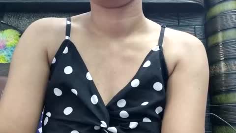 dollmeenu online show from October 7, 6:18 am