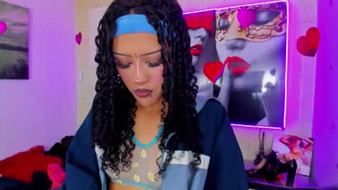 dolly_boob online show from February 17, 4:12 am