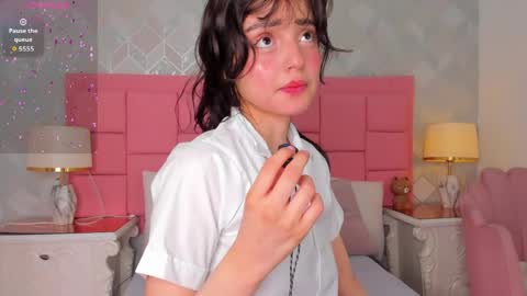 dolly_kitter online show from May 14, 11:38 am