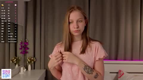 Emilia online show from October 7, 6:45 pm