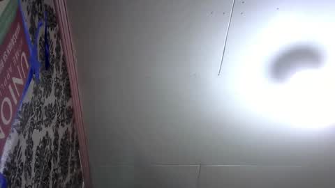 Dolores online show from November 20, 3:57 pm