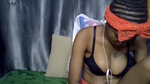 dolsexy online show from April 2, 4:54 am