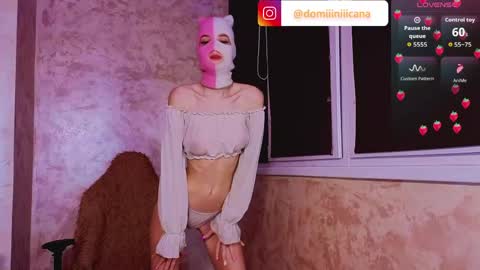domiiniicana online show from May 23, 7:34 pm