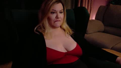 SADE online show from February 10, 10:24 pm