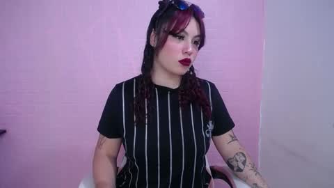   online show from October 3, 2:00 pm