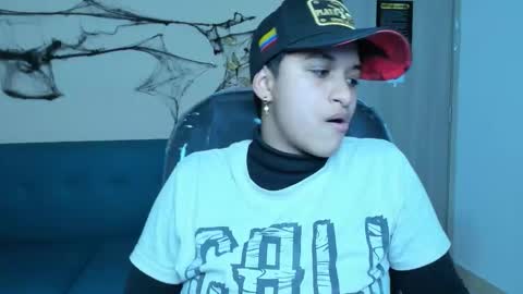 Dominick  online show from October 21, 5:11 am