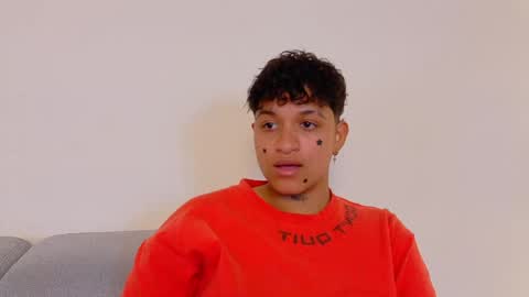 dominickjoness online show from March 31, 5:07 am