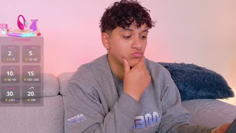 dominickjoness online show from April 5, 5:50 am