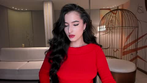 Dominique online show from January 28, 8:15 pm