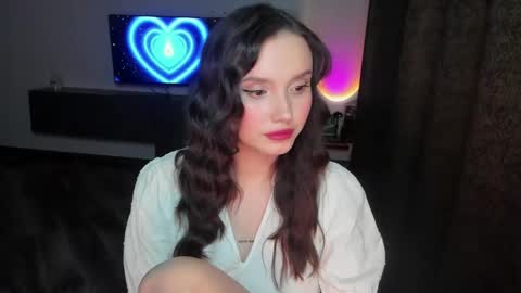 Dora Charmer online show from March 18, 3:28 pm