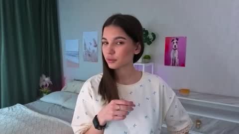 Kiki online show from March 25, 12:49 am