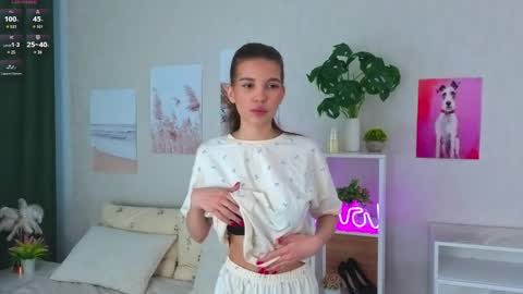 Kiki online show from April 3, 12:52 am