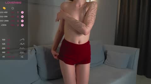 Emma online show from March 29, 2:27 pm