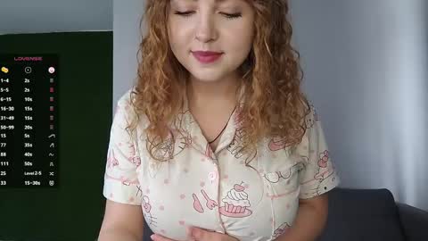 dorthaament online show from April 13, 9:21 am