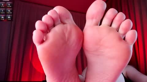 Eva or Goddess online show from May 15, 11:51 pm