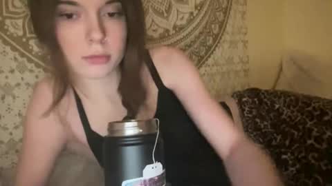 ur dream girl online show from December 4, 12:13 am