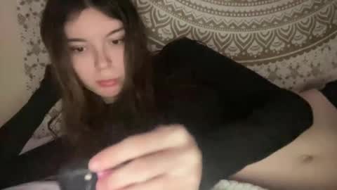 ur dream girl online show from September 12, 7:10 pm