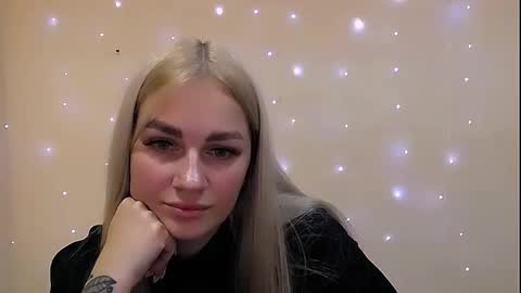dream_dolly_ online show from October 2, 10:42 am