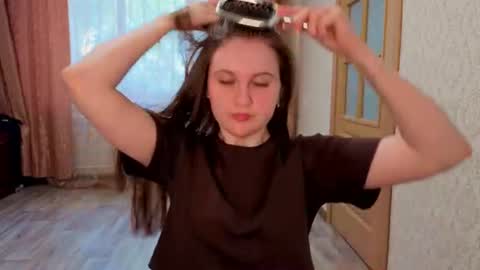Evelina online show from June 24, 3:22 pm