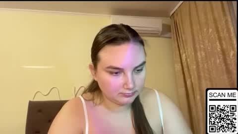 Mila online show from November 1, 7:07 pm