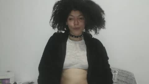 DreamyLatina online show from March 26, 12:13 am