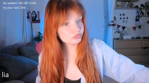my name is Lia online show from May 10, 9:28 pm
