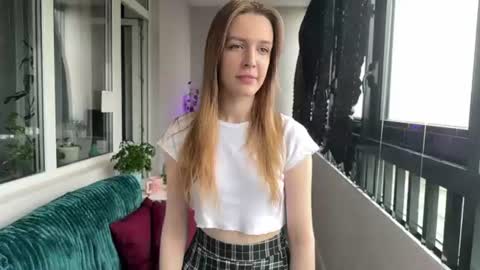 dropkiss online show from June 17, 12:28 pm