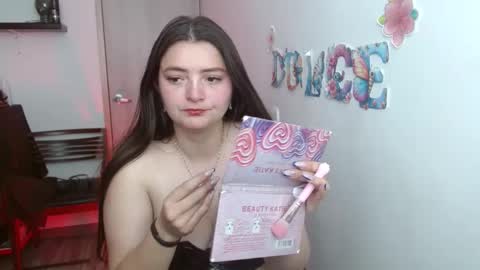 Dulce online show from September 24, 7:13 pm