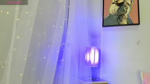 dulce__fiore07 online show from May 19, 12:01 pm